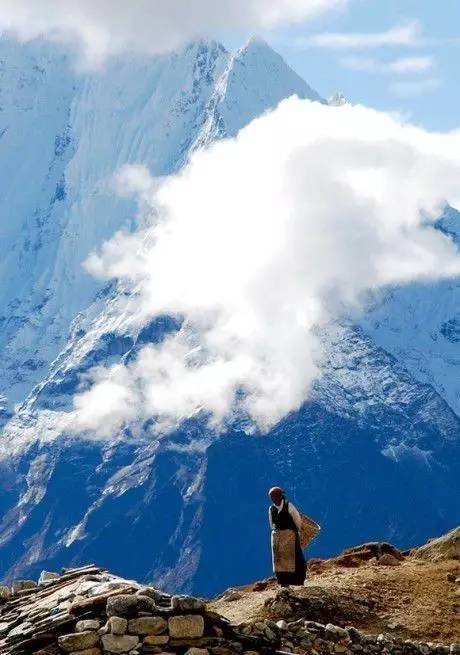 高原智慧之光,西藏智能生活新纪元